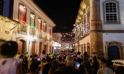 Evento reúne mais de 5 mil pessoas no centro histórico. Foto = divulgação Ane Souz.