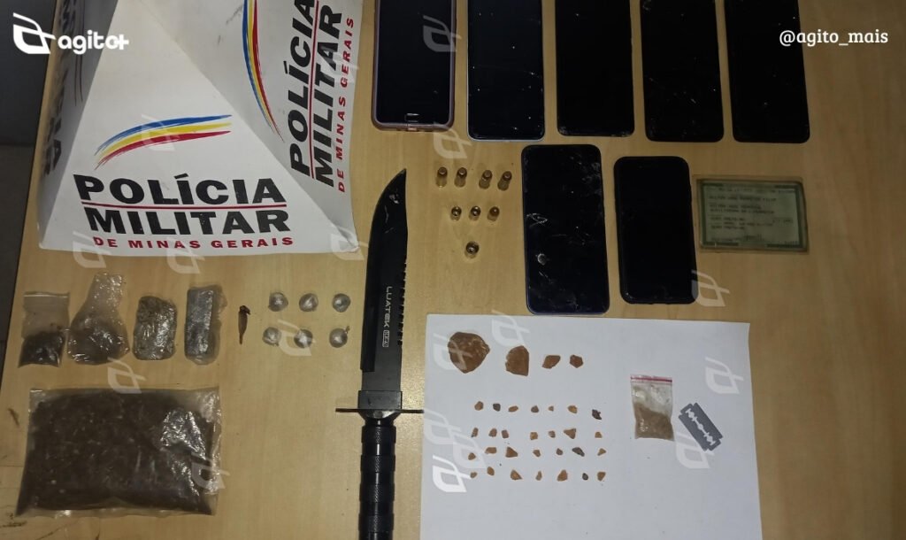 Polícia Militar realiza ação no bairro Metalúrgico e apreende drogas, munições e materiais ilícitos. Foto — divulgação Polícia Militar.