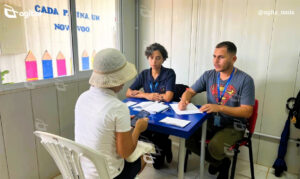 Ação inédita facilita acesso da comunidade do Água Limpa ao CadÚnico e Cras com atendimento direto no bairro. Foto — divulgação Prefeitura de Itabirito.