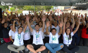 Evento celebrou o Dia Nacional da Mobilização pela Promoção da Saúde e o Dia Mundial da Atividade Física na Praça do Centenário. Foto — divulgação Prefeitura de Itabirito.