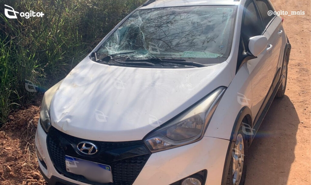 Homem deixou carro com chave na ignição ao sair para comprar bebida; veículo foi furtado na Praça Sete de Setembro, em Ouro Preto, e localizado no bairro Vila Alegre. Foto — Polícia Militar.