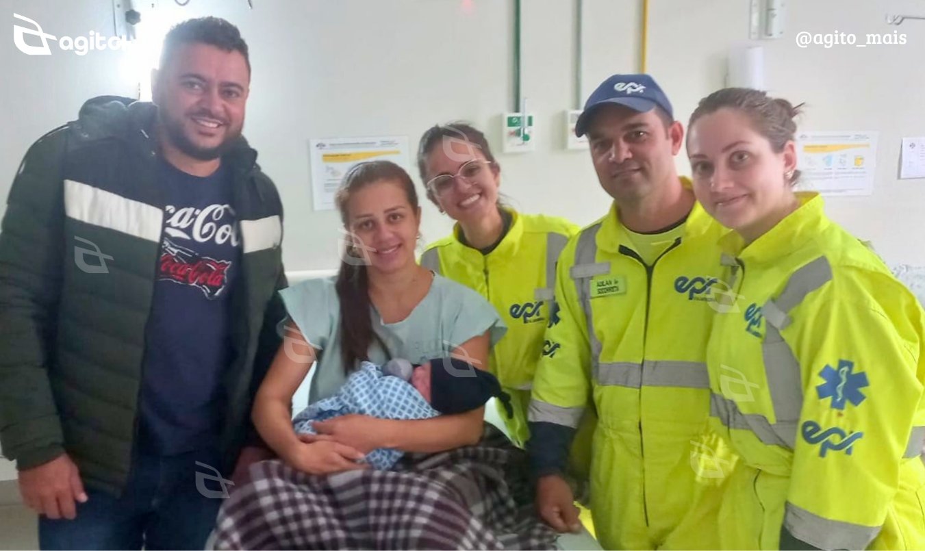 Parto foi realizado por socorristas da EPR Via Mineira durante deslocamento na rodovia, no trecho de Ressaquinha (MG); mãe e recém-nascido passam bem. Foto — EPR Via Mineira.