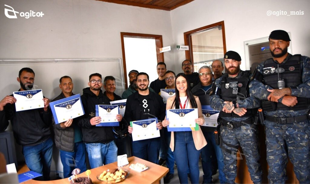 Iniciativa busca promover a conscientização dos comerciantes e fortalecer a atuação preventiva diante do aumento de crimes na região central. Foto — Prefeitura de Itabirito.