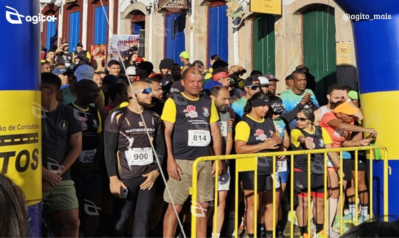 As comemorações do aniversário de Ouro Preto incluíram partidas de vôlei nas categorias de base, corrida pelo centro histórico e amistosos de futebol contra equipes de cidades vizinhas. Foto — Prefeitura de Ouro Preto.