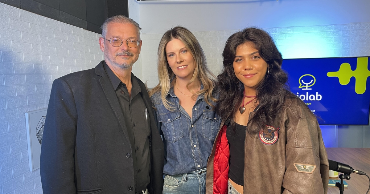 Já Marcela Teixeira compartilha sua experiência com o Transtorno de Personalidade Borderline, destacando a importância do acolhimento familiar e do tratamento adequado. Foto — divulgação.