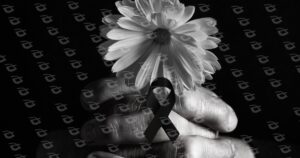 Proposta visa equiparar direitos de trabalhadores da CLT aos de servidores públicos federais, ampliando o período de afastamento em caso de falecimento de familiar direto. Foto — Agito Mais.