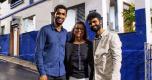 Henrique e Júlio anunciam tributo especial à trajetória da mãe durante abertura do Natal Iluminado. Foto — acervo pessoal da família.