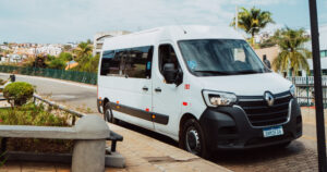 Recadastramento será feito pelo aplicativo Conecta Itabirito, enquanto novos alunos devem comparecer presencialmente à Diretoria de Transporte Escolar no bairro Boa Viagem. Foto — Prefeitura de Itabirito.