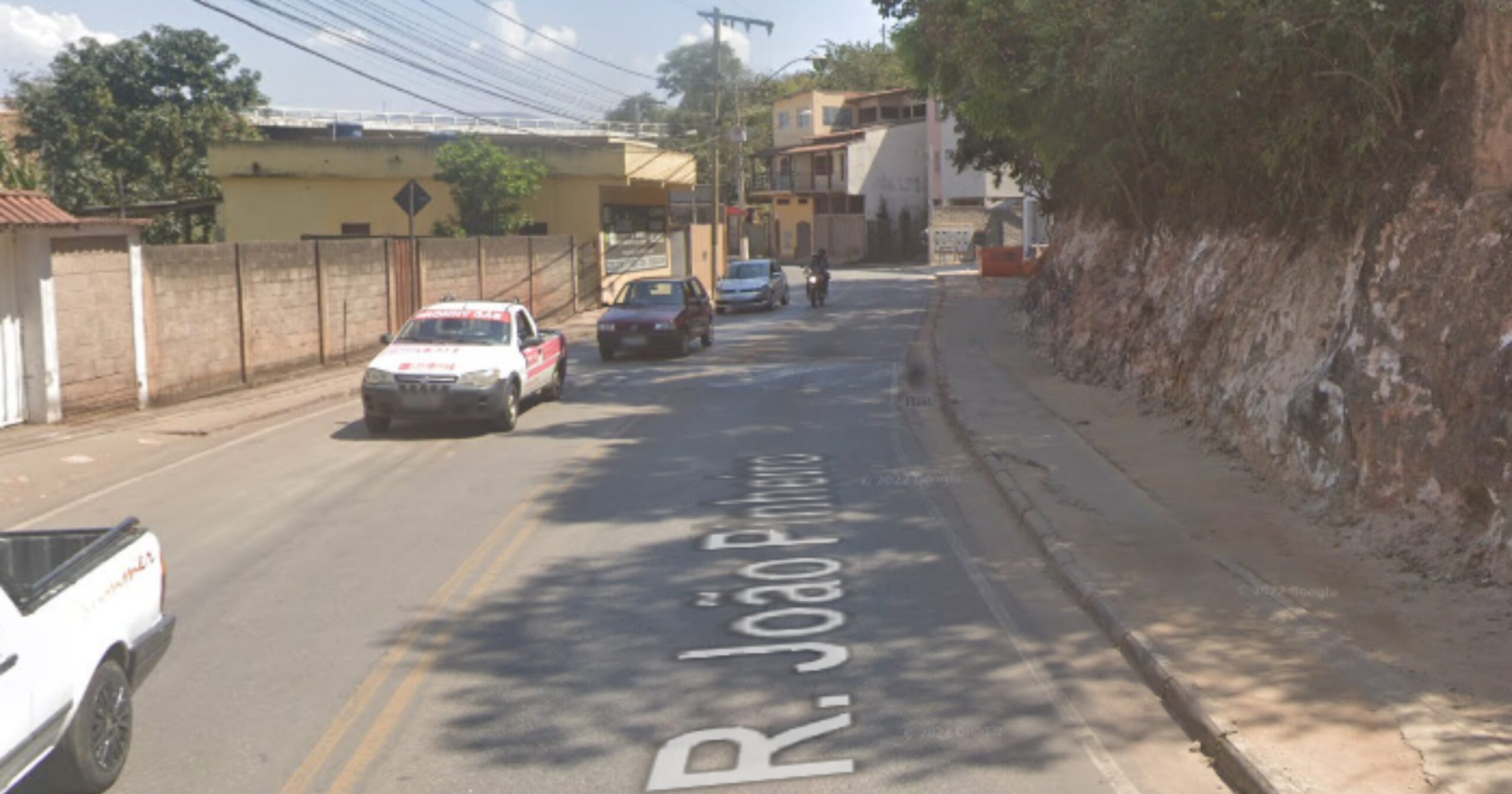 Acidente ocorreu por volta das 07h30 na rua Dr. Francisco José de Carvalho. Foto — meramente ilustrativa nas proximidades onde ocorreu o acidente.