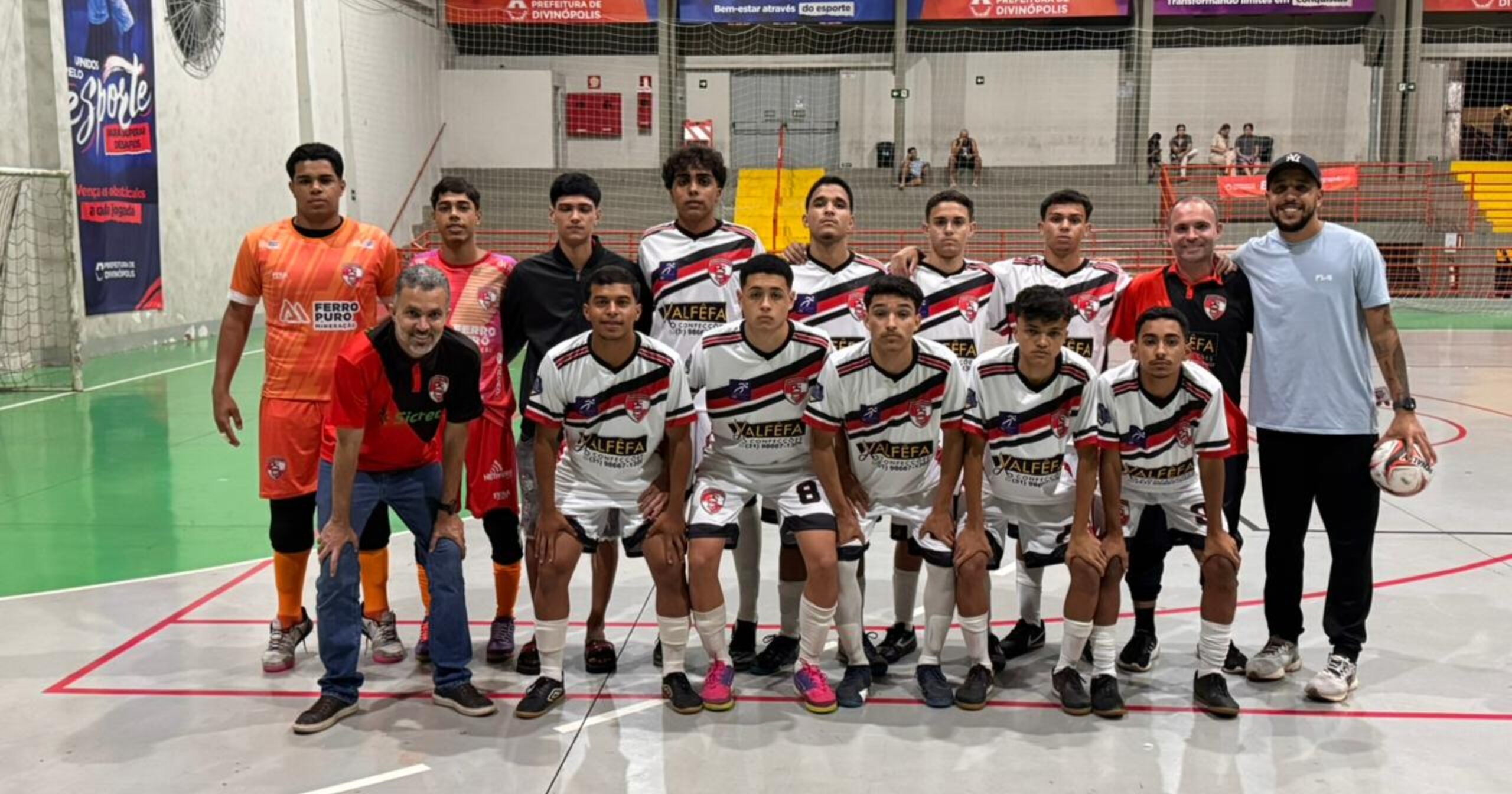 Equipe garantiu os três pontos na primeira rodada com gols de João Leone, Arthur e Pedro. Foto — cedida ao Agito Mais.