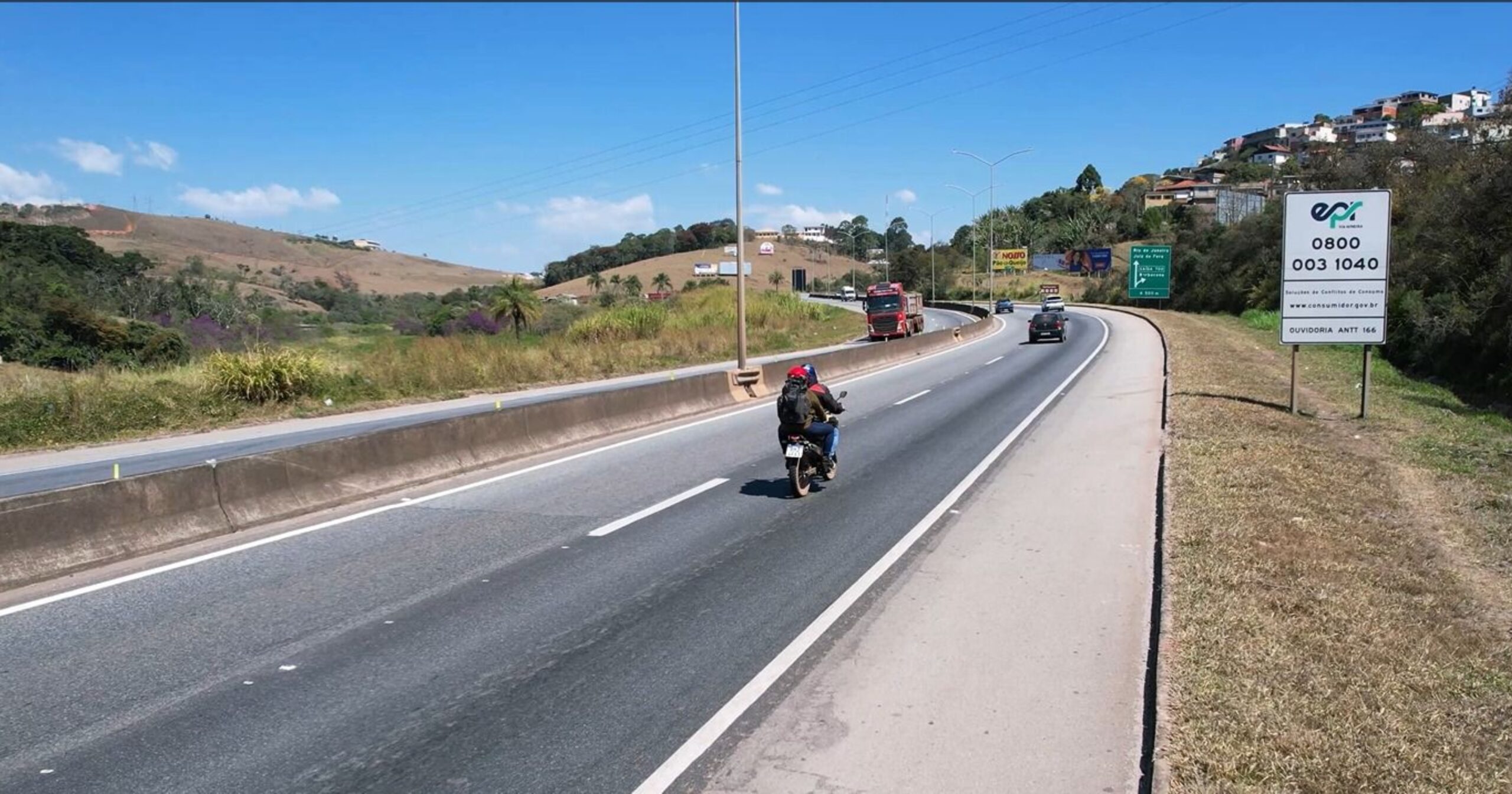 Tráfego intenso foi registrado entre Belo Horizonte e Juiz de Fora, com maior movimento nos dias 17, 18 e 22 de abril. Foto — divulgação.