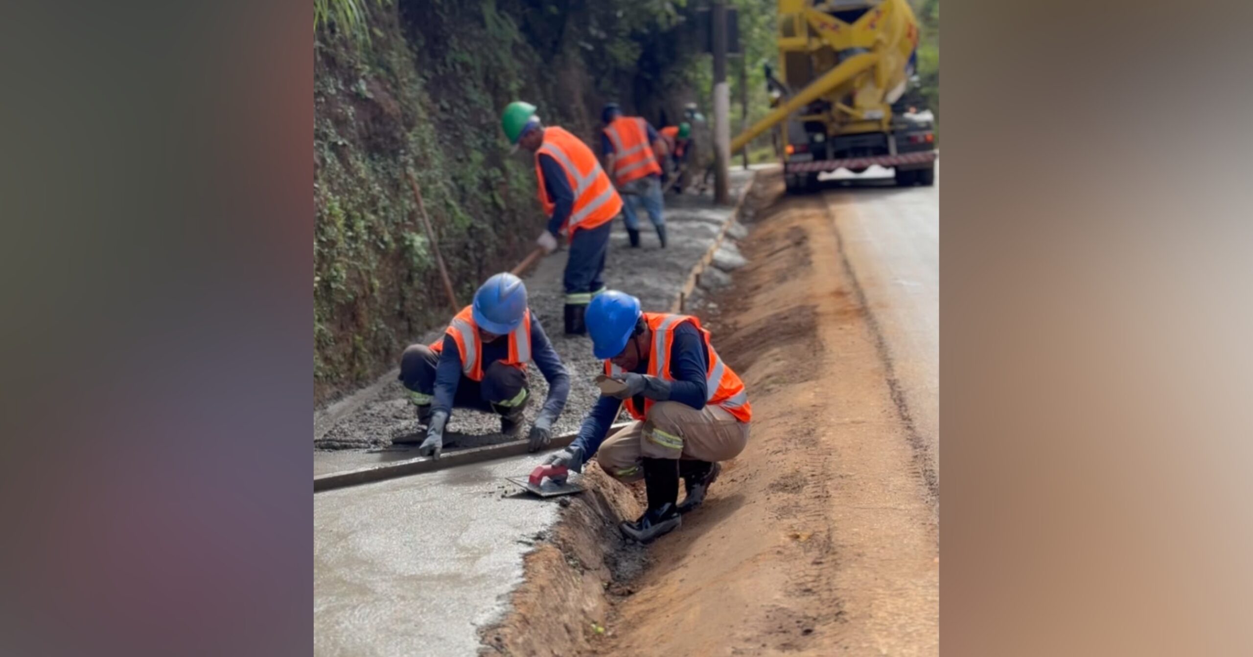O projeto, executado pela Secretaria Municipal de Obras com recursos do plano de compensação da Vale, prevê revitalização de 4,2 quilômetros. Foto — Prefeitura de Ouro Preto.
